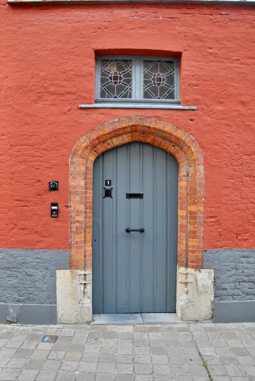 Absolute Bruges Bed & Breakfast ภายนอก รูปภาพ